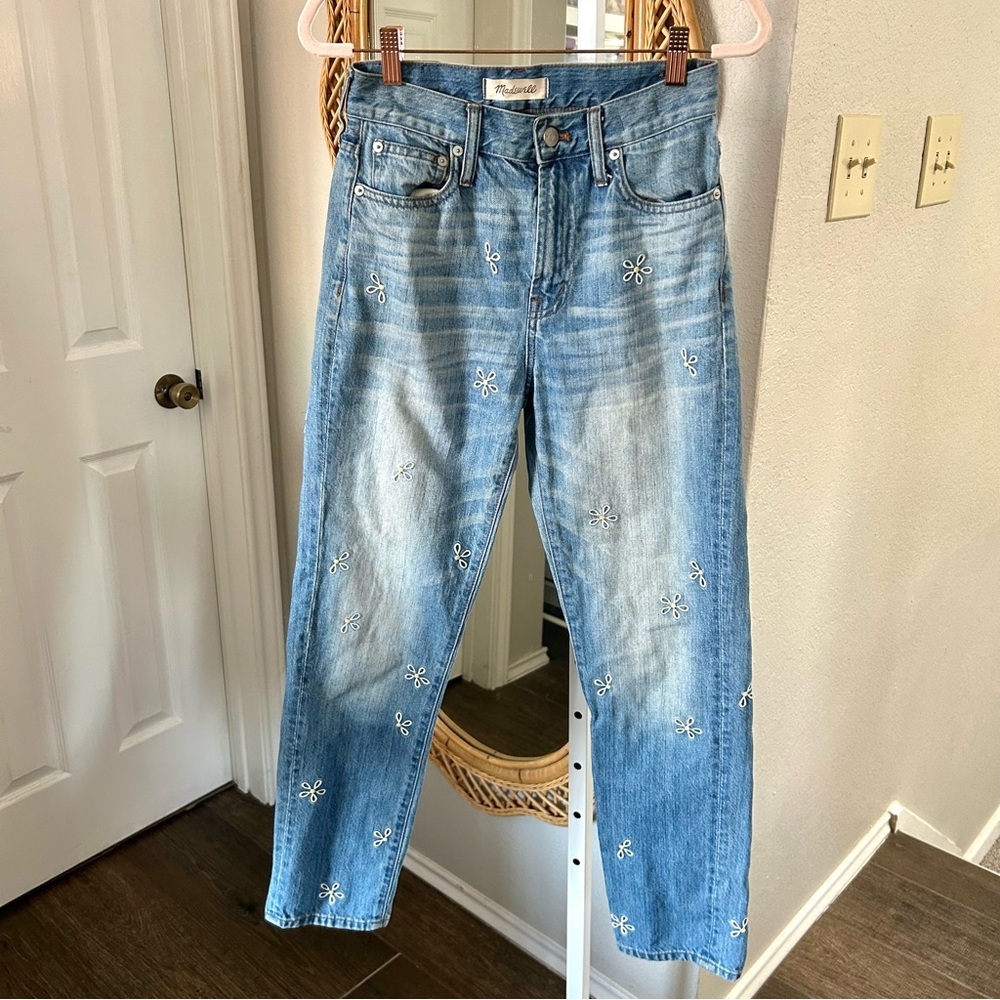 Madewell /The Perfect Summer Jeans Floral Daisy Embroidered Edition Wendell Wash
